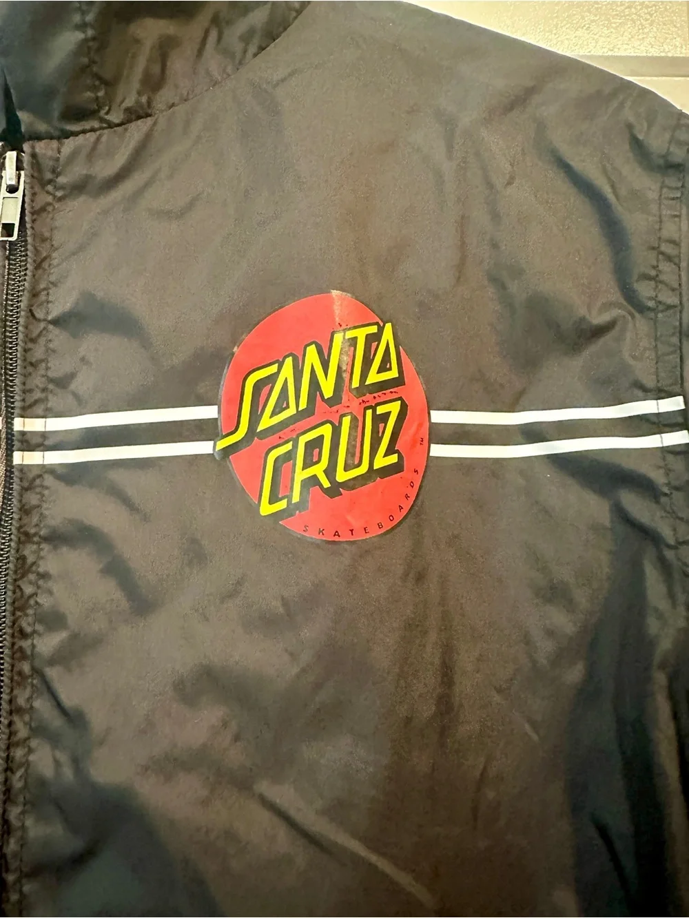 The Original Santa Cruz Skateboards Streetwear Kids Hooded Windbreaker Jacket XL